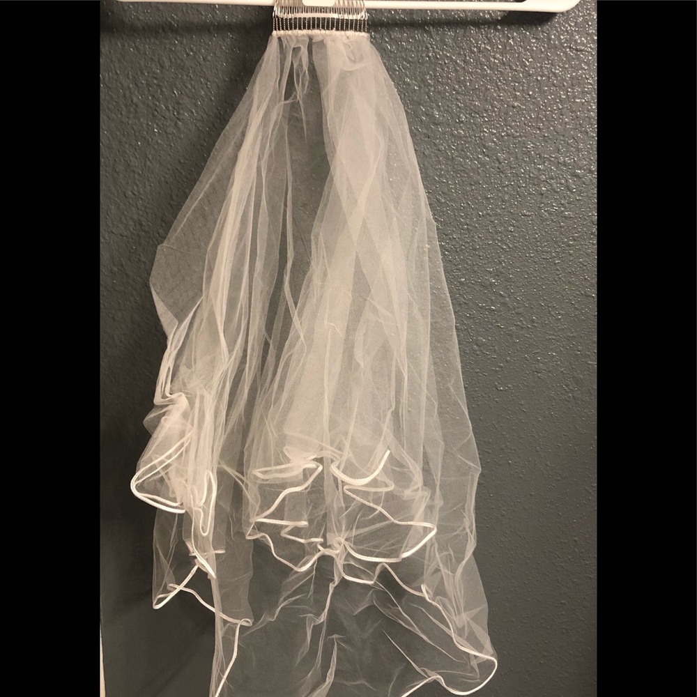Wedding veil, never worn
